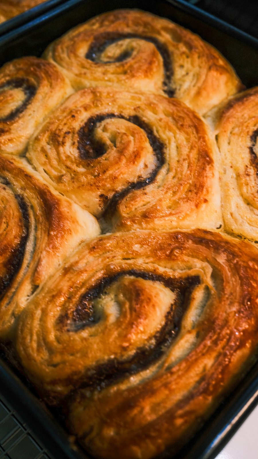 Swirled cinnamon rolls with vanilla cream cheese frosting
